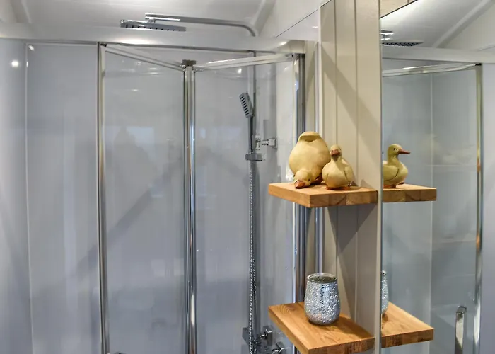 Holiday home Greengill Farm Shepherds Hut- Ukc3632 *